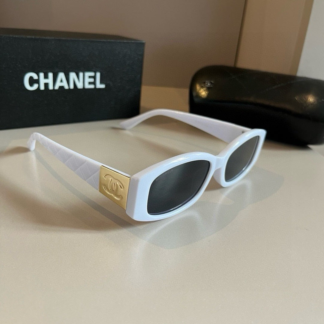 Chanel Fashion Silver Lens Sunglasses for Men & Women - 431539