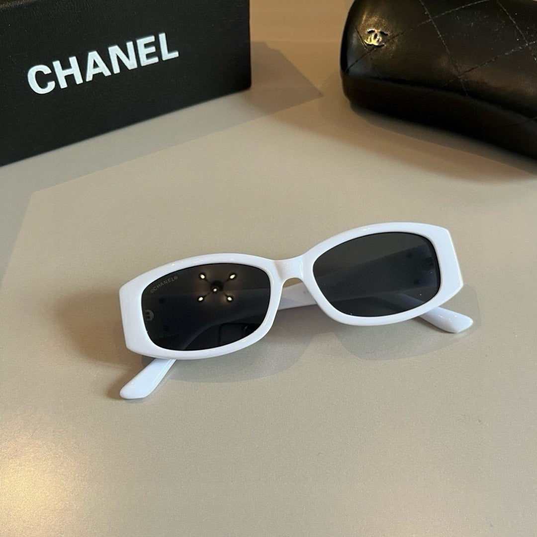 Chanel Fashion Silver Lens Sunglasses for Men & Women - 431539 - detail image 4