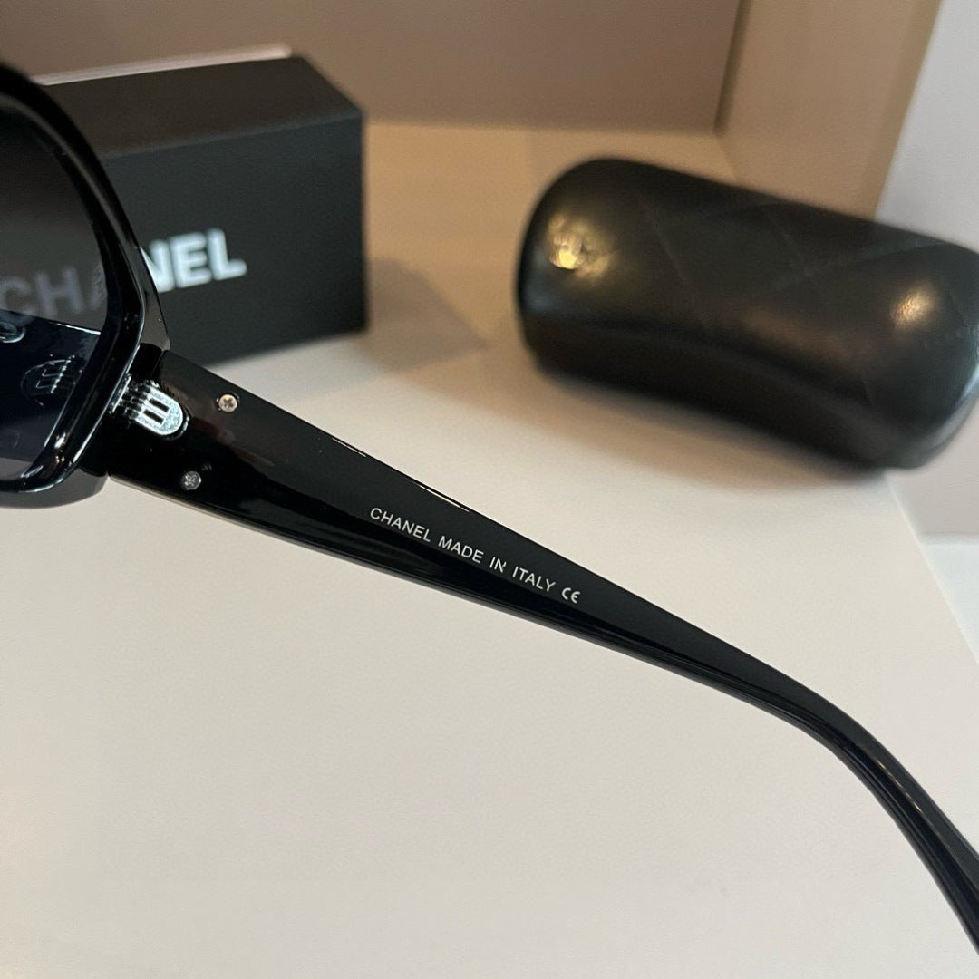 Chanel Fashion Silver Lens Sunglasses for Men & Women - 486571 - detail image 7