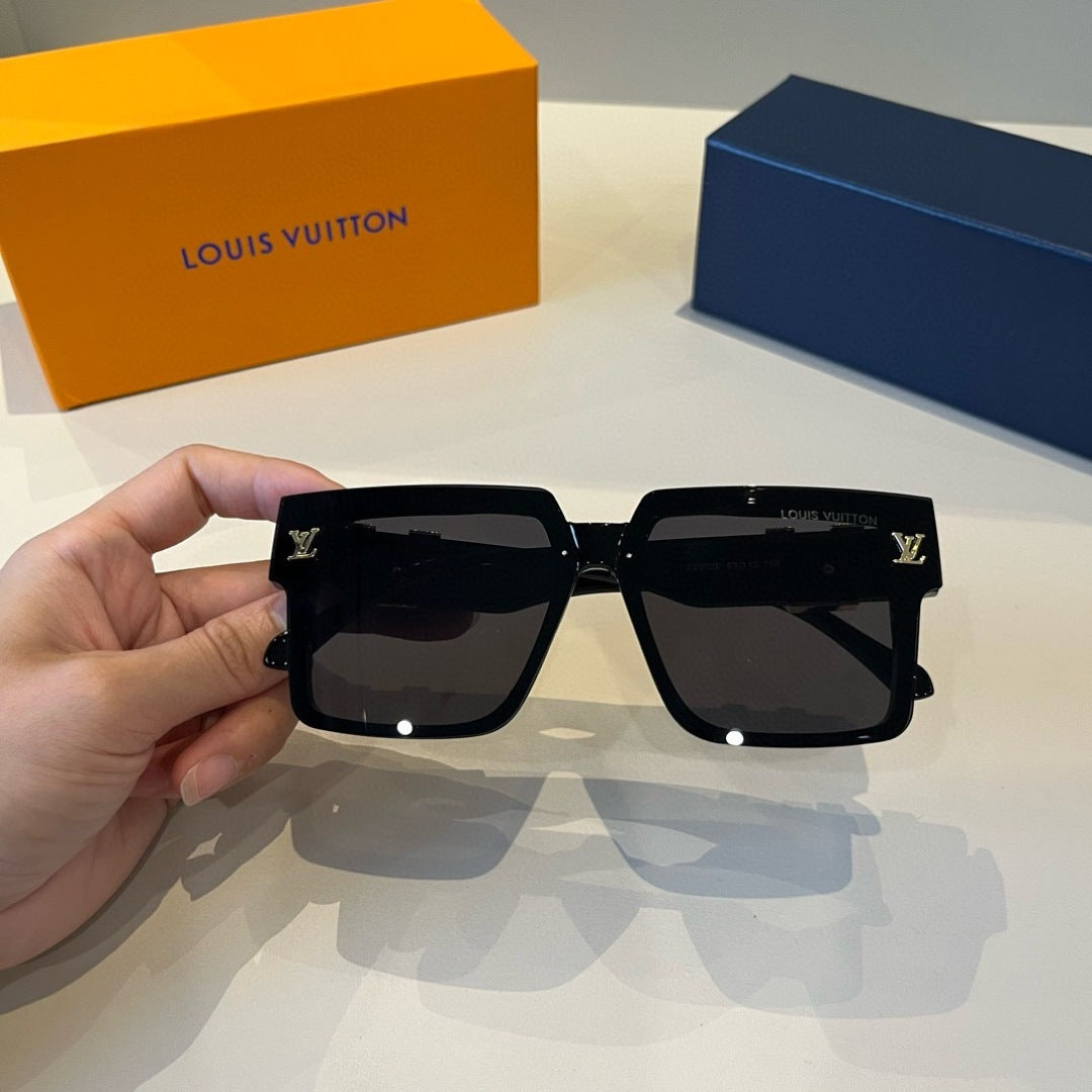 Louis Vuitton Fashion Black Lens Sunglasses for Men & Women - 486160 - detail image 6