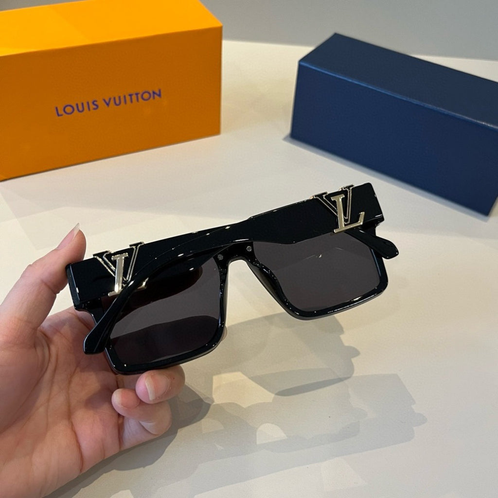 Louis Vuitton Fashion Black Lens Sunglasses for Men & Women - 486160 - detail image 9