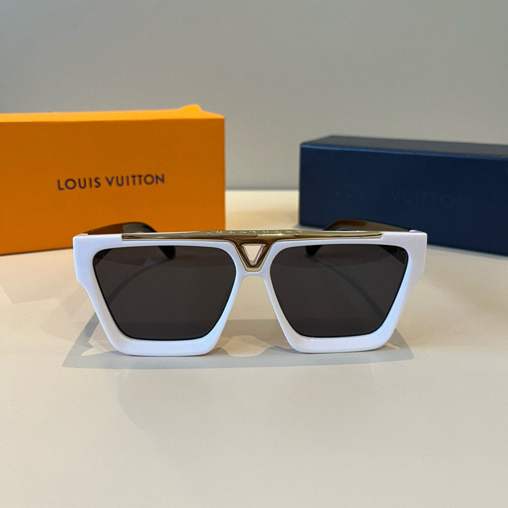 Louis Vuitton Z1502W Fashion Silver Lens Sunglasses for Men & Women - detail image 2