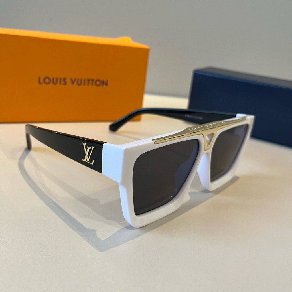 Louis Vuitton Z1502W Fashion Silver Lens Sunglasses for Men & Women