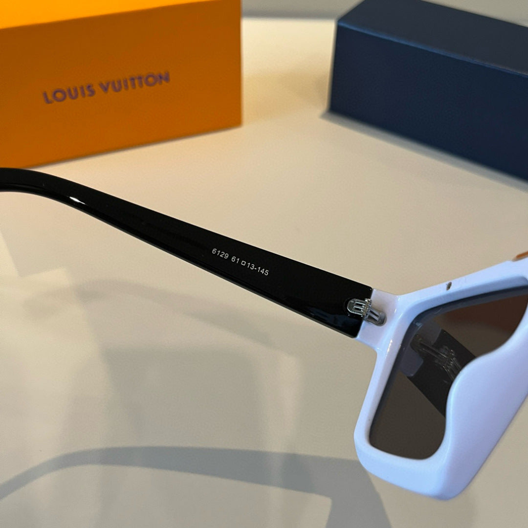 Louis Vuitton Z1502W Fashion Silver Lens Sunglasses for Men & Women - detail image 9