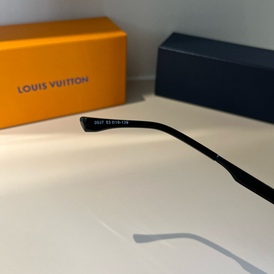 Louis Vuitton Metal Aviator Gold Lens Sunglasses for Men & Women - 448676 - detail image 9