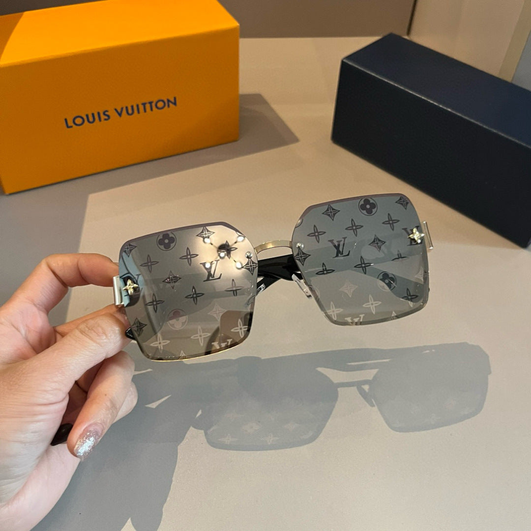Louis Vuitton Fashion Gold Lens Sunglasses for Men & Women - 493182 - detail image 2