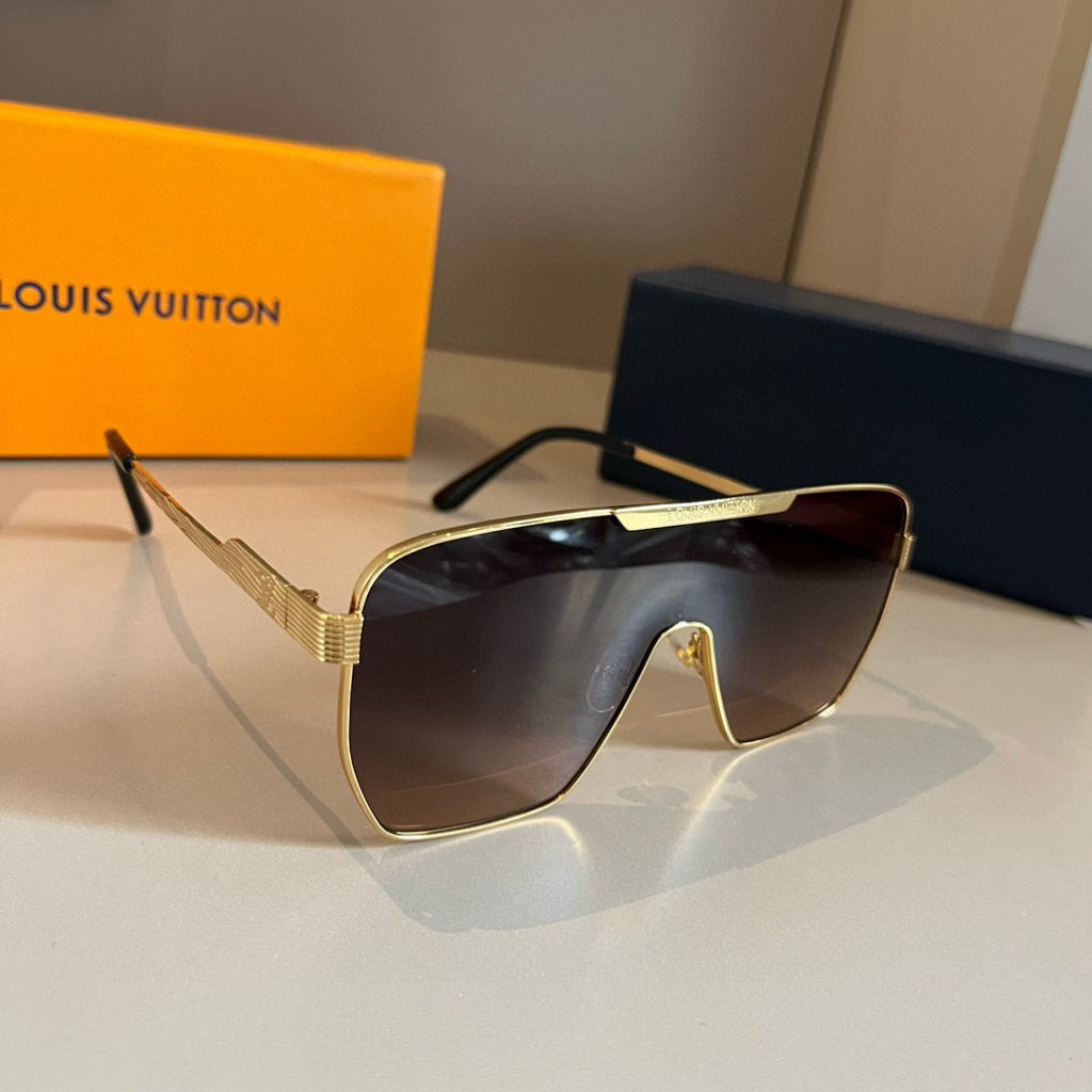 Louis Vuitton Fashion Gold Lens Sunglasses for Men & Women - 486165
