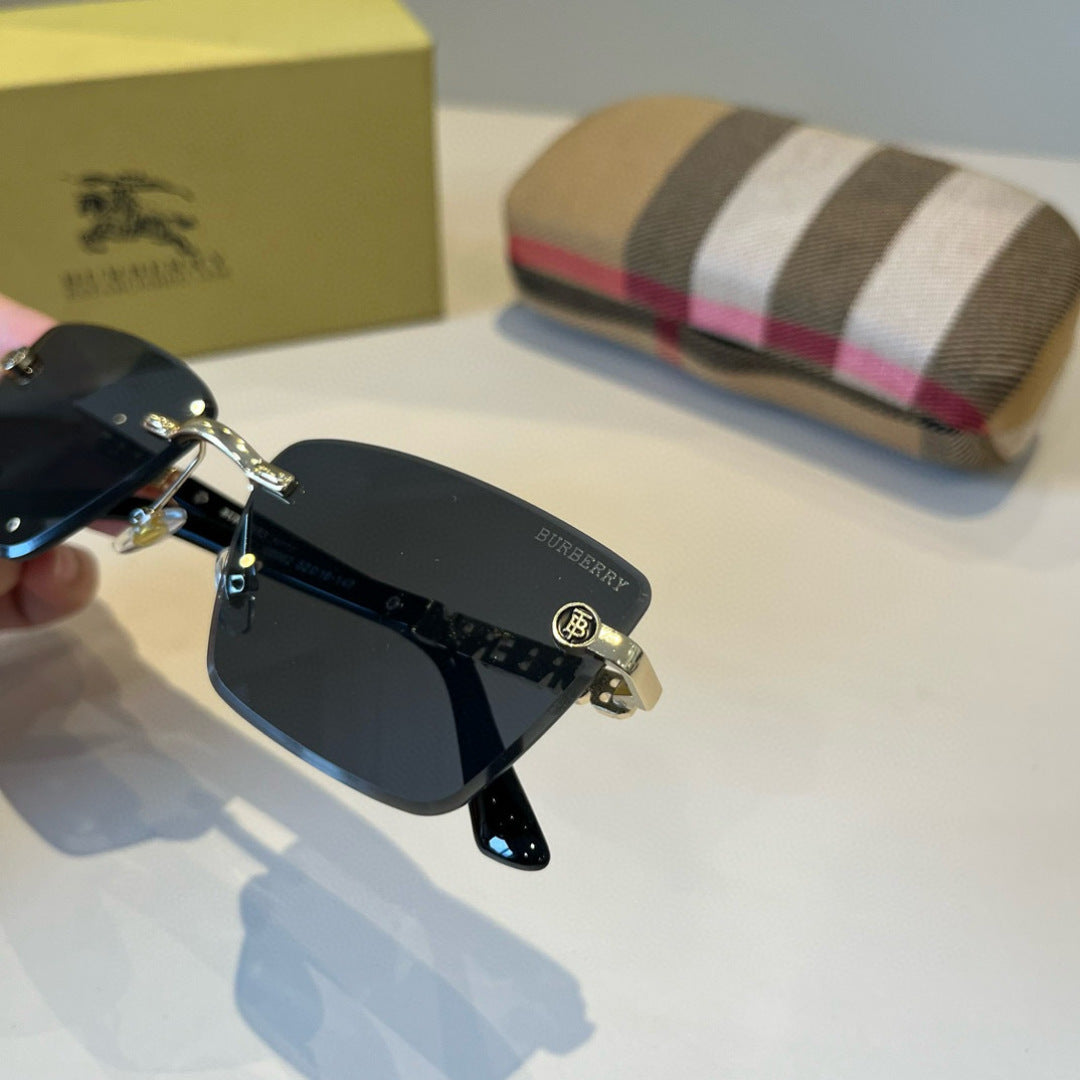 Burberry Fashion Silver Lens Sunglasses for Women - 466001 - detail image 4