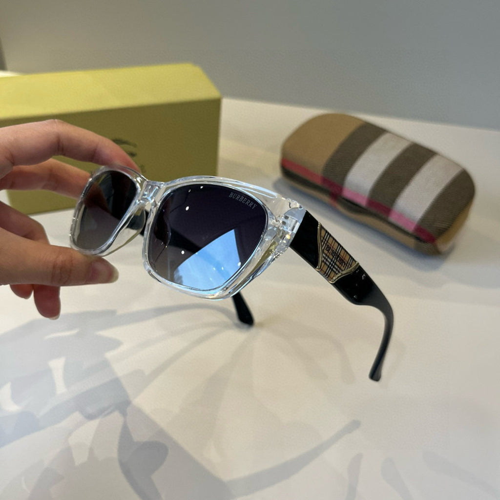 Burberry Fashion Silver Lens Sunglasses for Men & Women - 158536 - detail image 4