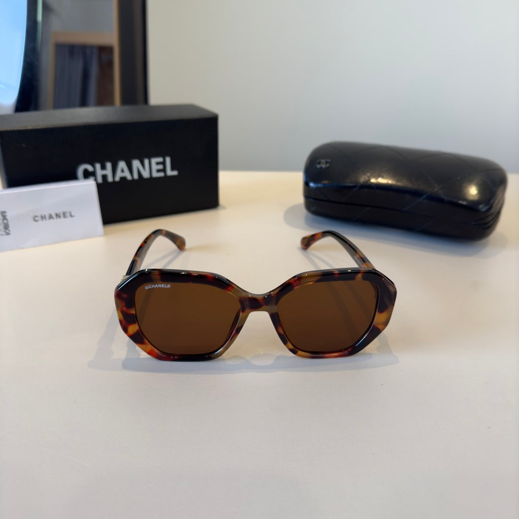 Chanel Fashion Brown Lens Sunglasses for Men & Women - 486539 - detail image 2