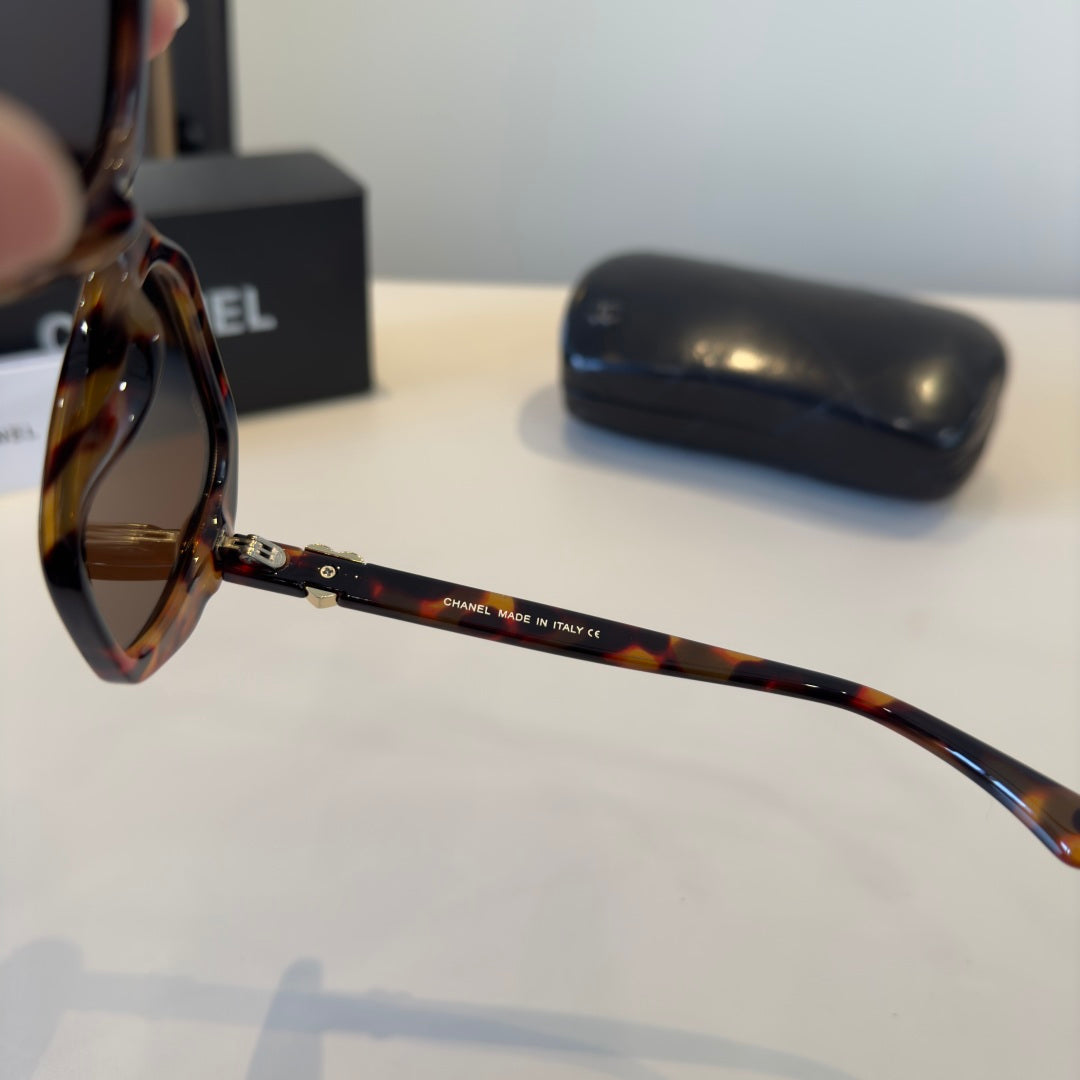 Chanel Fashion Brown Lens Sunglasses for Men & Women - 486539 - detail image 4