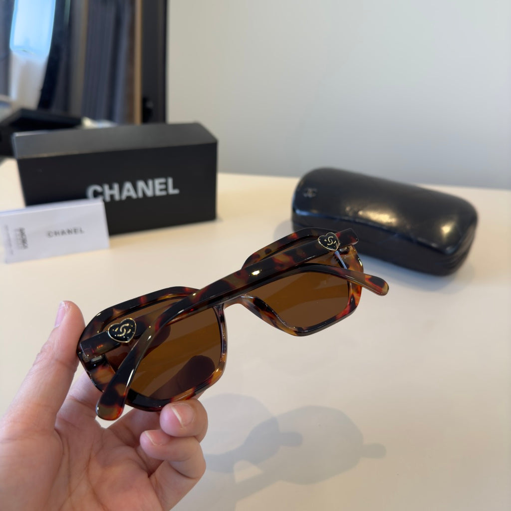 Chanel Fashion Brown Lens Sunglasses for Men & Women - 486539 - detail image 7