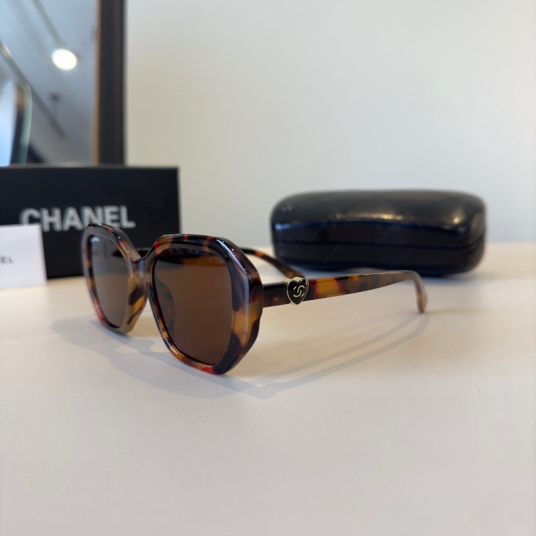 Chanel Fashion Brown Lens Sunglasses for Men & Women - 486539 - detail image 3