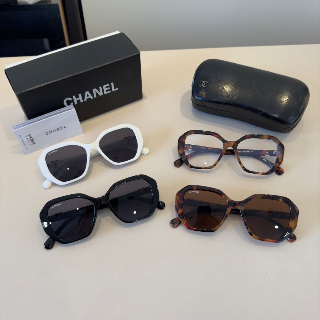 Chanel Fashion Silver Lens Sunglasses for Men & Women - 486540 - detail image 9