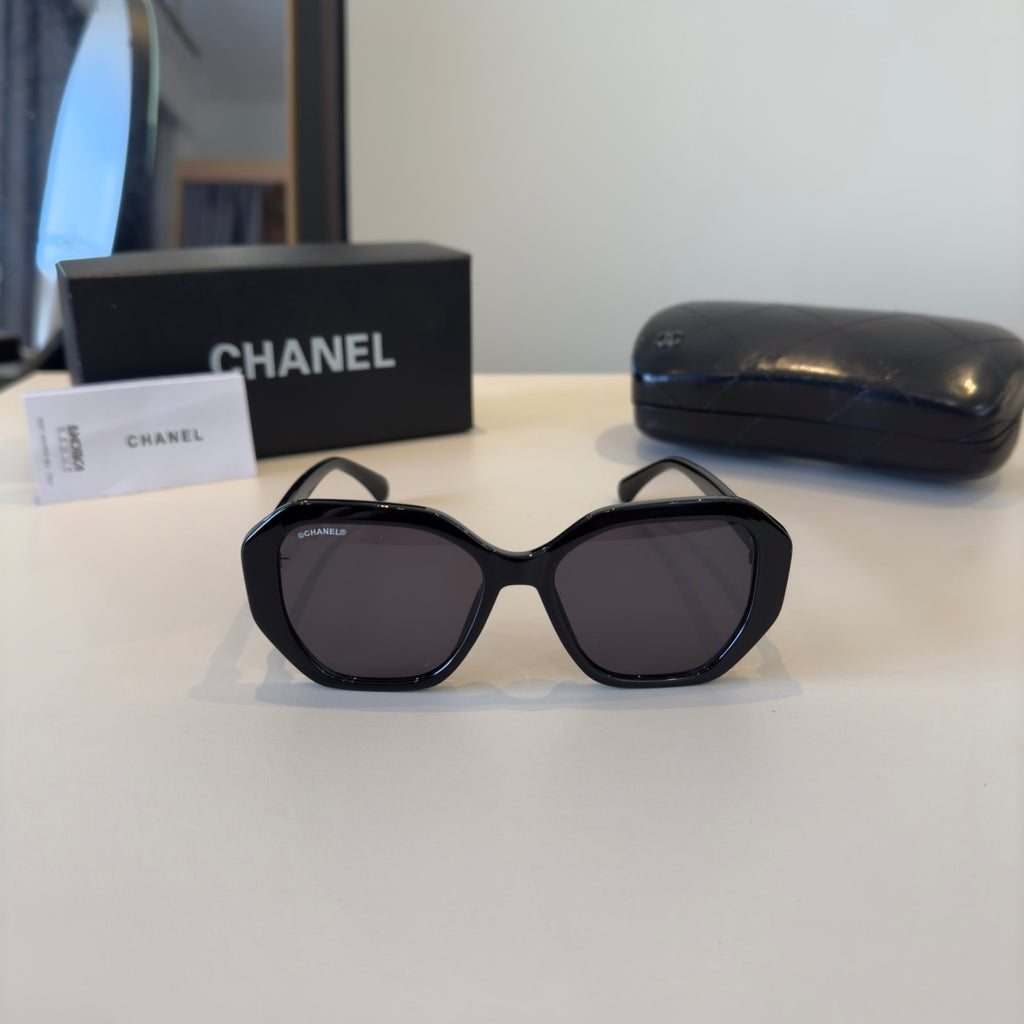 Chanel Fashion Silver Lens Sunglasses for Men & Women - 486541 - detail image 2