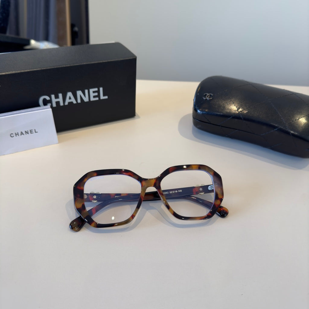 Chanel Fashion Silver Lens Sunglasses for Men & Women - 486542 - detail image 8