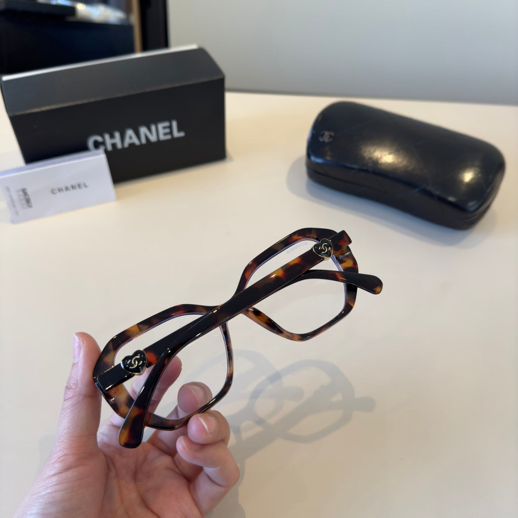 Chanel Fashion Silver Lens Sunglasses for Men & Women - 486542 - detail image 7