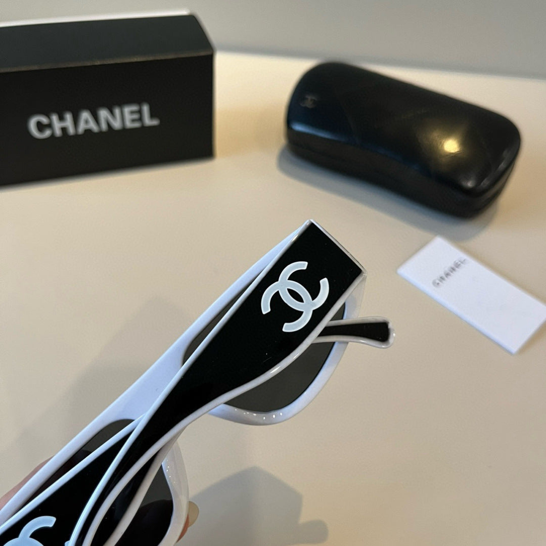Chanel Fashion Black Lens Sunglasses for Men & Women - 493570 - detail image 8