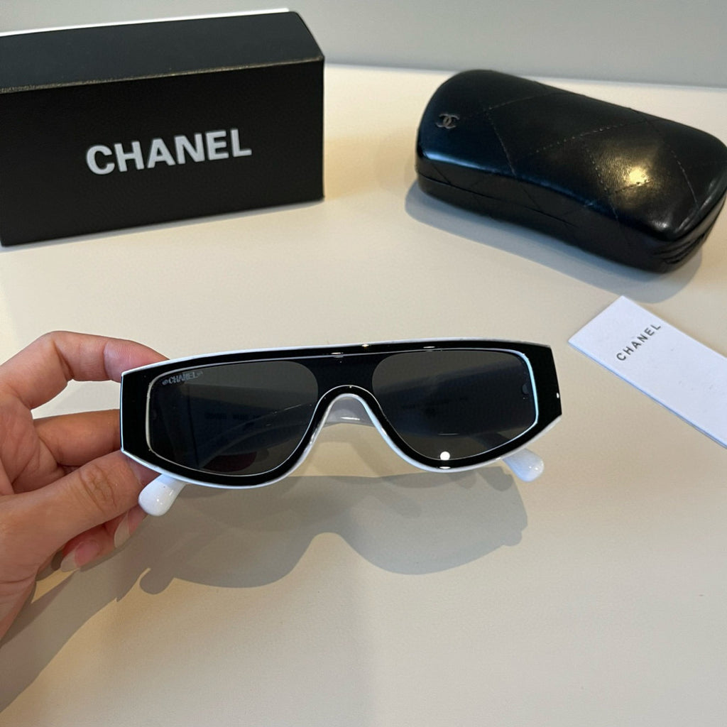 Chanel Fashion Black Lens Sunglasses for Men & Women - 486672 - detail image 9