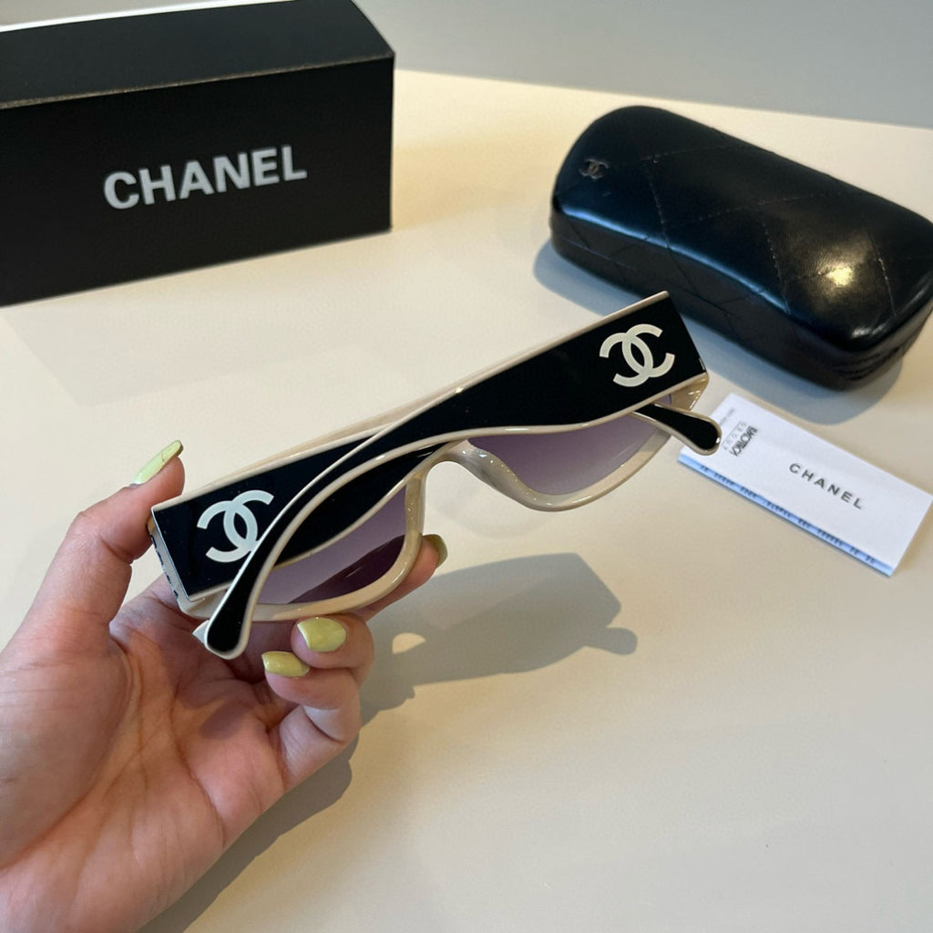 Chanel Fashion Black Lens Sunglasses for Men & Women - 493571 - detail image 8