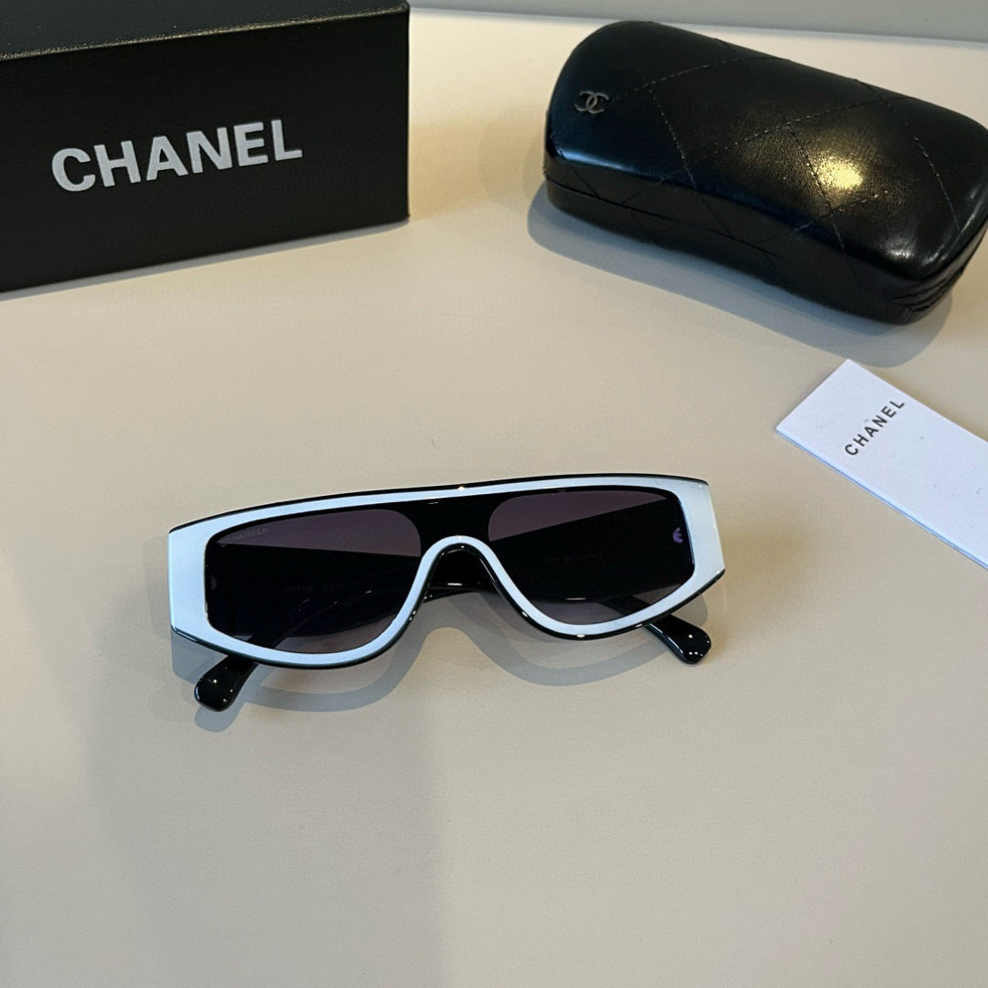 Chanel Fashion Gold Lens Sunglasses for Men & Women - 493572 - detail image 10
