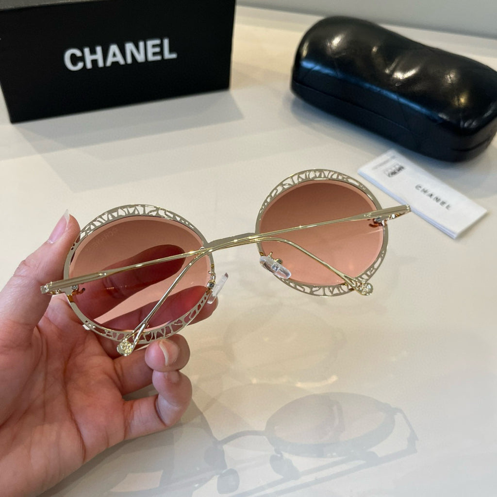Chanel Fashion Red Lens Sunglasses for Men & Women - 448952 - detail image 4