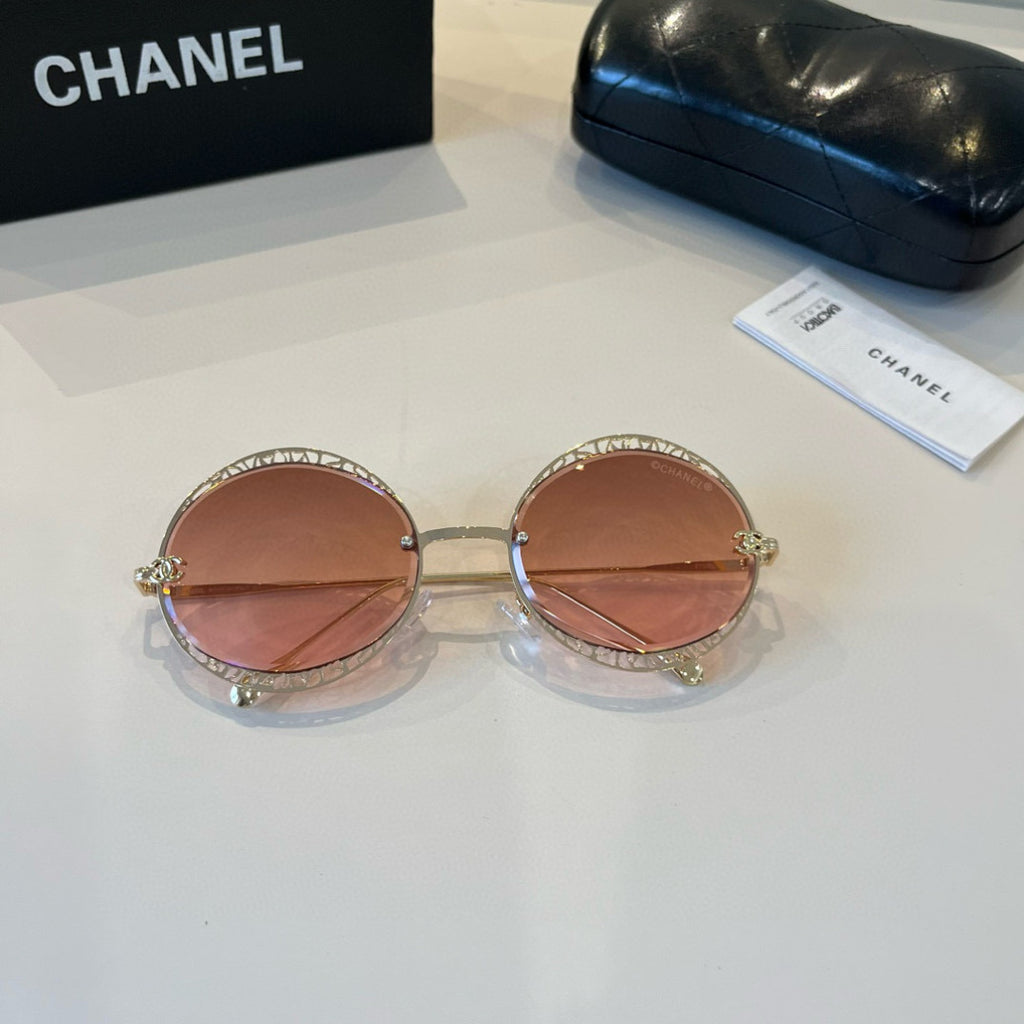 Chanel Fashion Red Lens Sunglasses for Men & Women - 448952 - detail image 8
