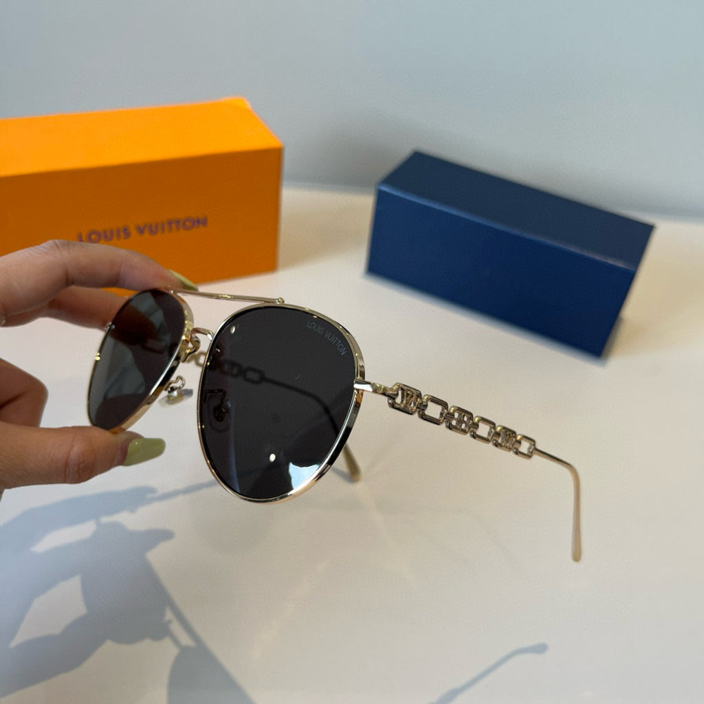 Louis Vuitton Metal Aviator Gold Lens Sunglasses for Men & Women - 464730 - detail image 4
