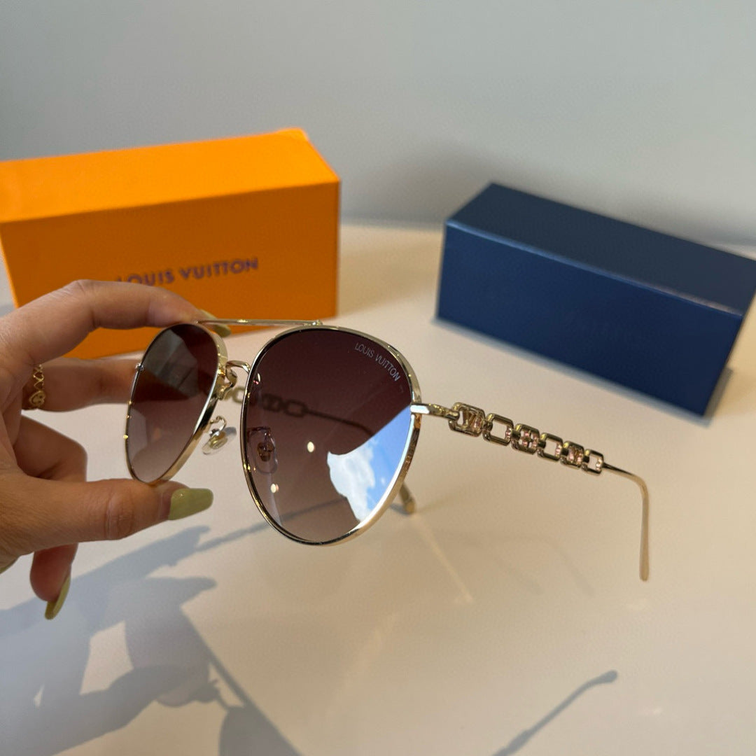 Louis Vuitton Metal Aviator Brown Lens Sunglasses for Men & Women - 464731 - detail image 8