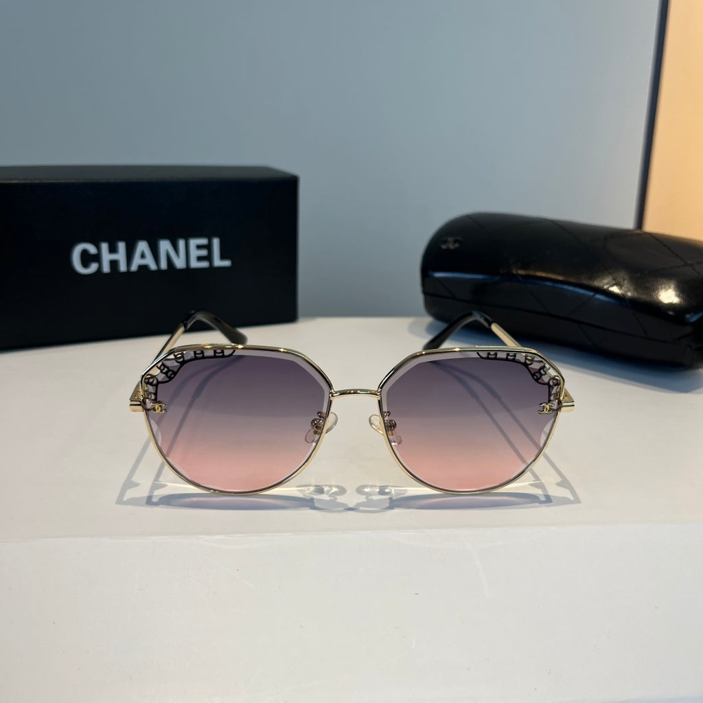 Chanel Oversized Silver Lens Sunglasses for Men & Women - 449021 - detail image 2