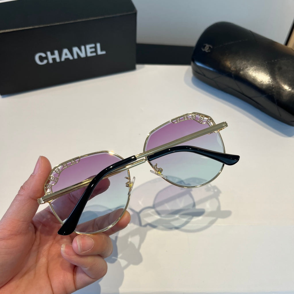 Chanel Oversized Silver Lens Sunglasses for Men & Women - 449022 - detail image 5