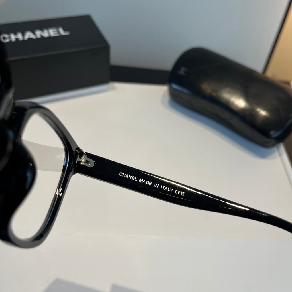 Chanel Oversized Silver Lens Sunglasses for Men & Women - 465206 - detail image 5