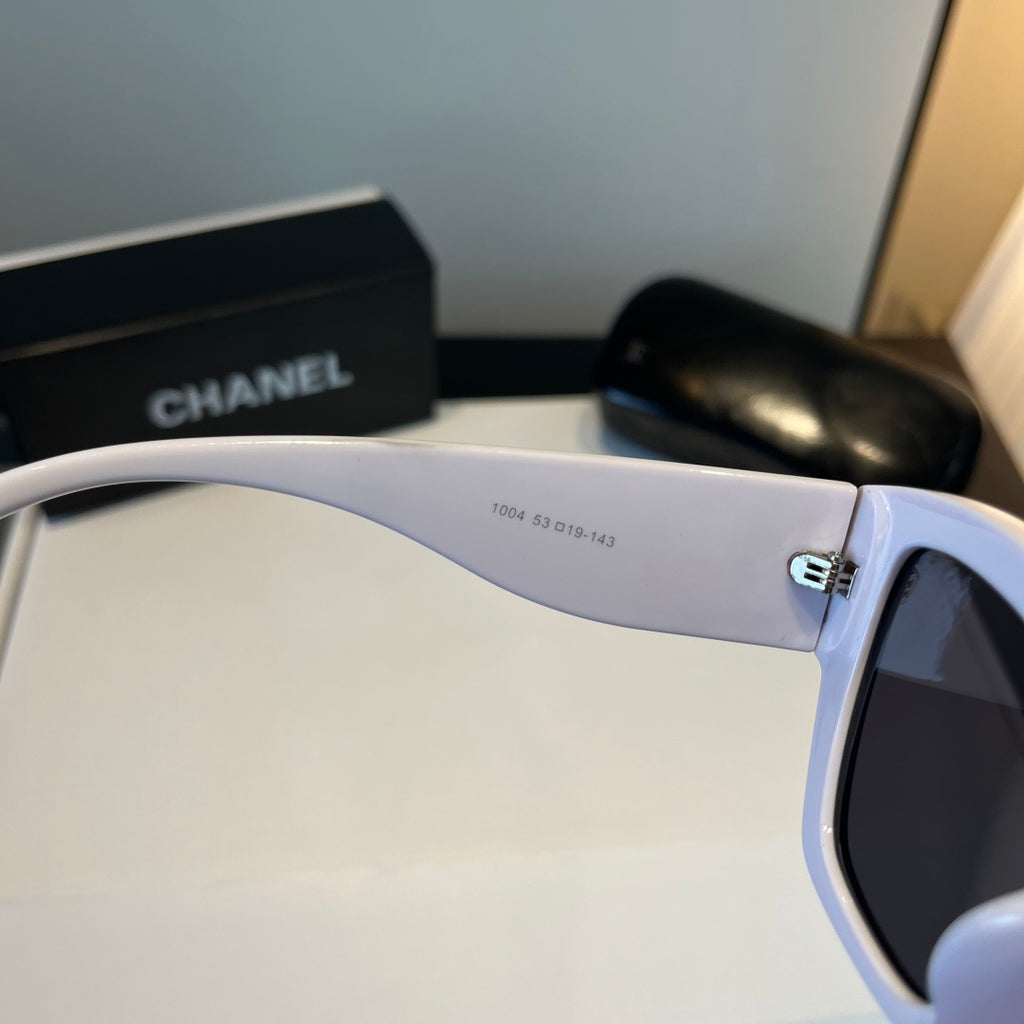 Chanel Fashion Black Lens Sunglasses for Men & Women - 465207 - detail image 6