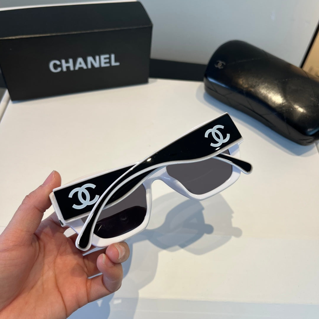 Chanel Fashion Black Lens Sunglasses for Men & Women - 465207 - detail image 7