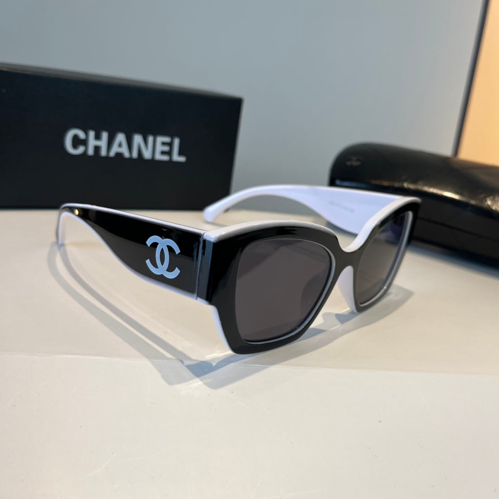 Chanel Fashion Black Lens Sunglasses for Men & Women - 465207