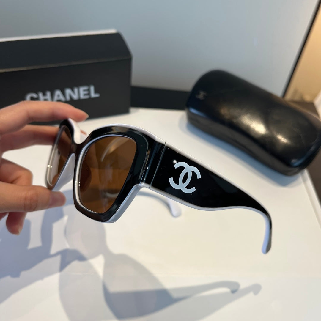 Chanel Fashion Black Lens Sunglasses for Men & Women - 465208 - detail image 4