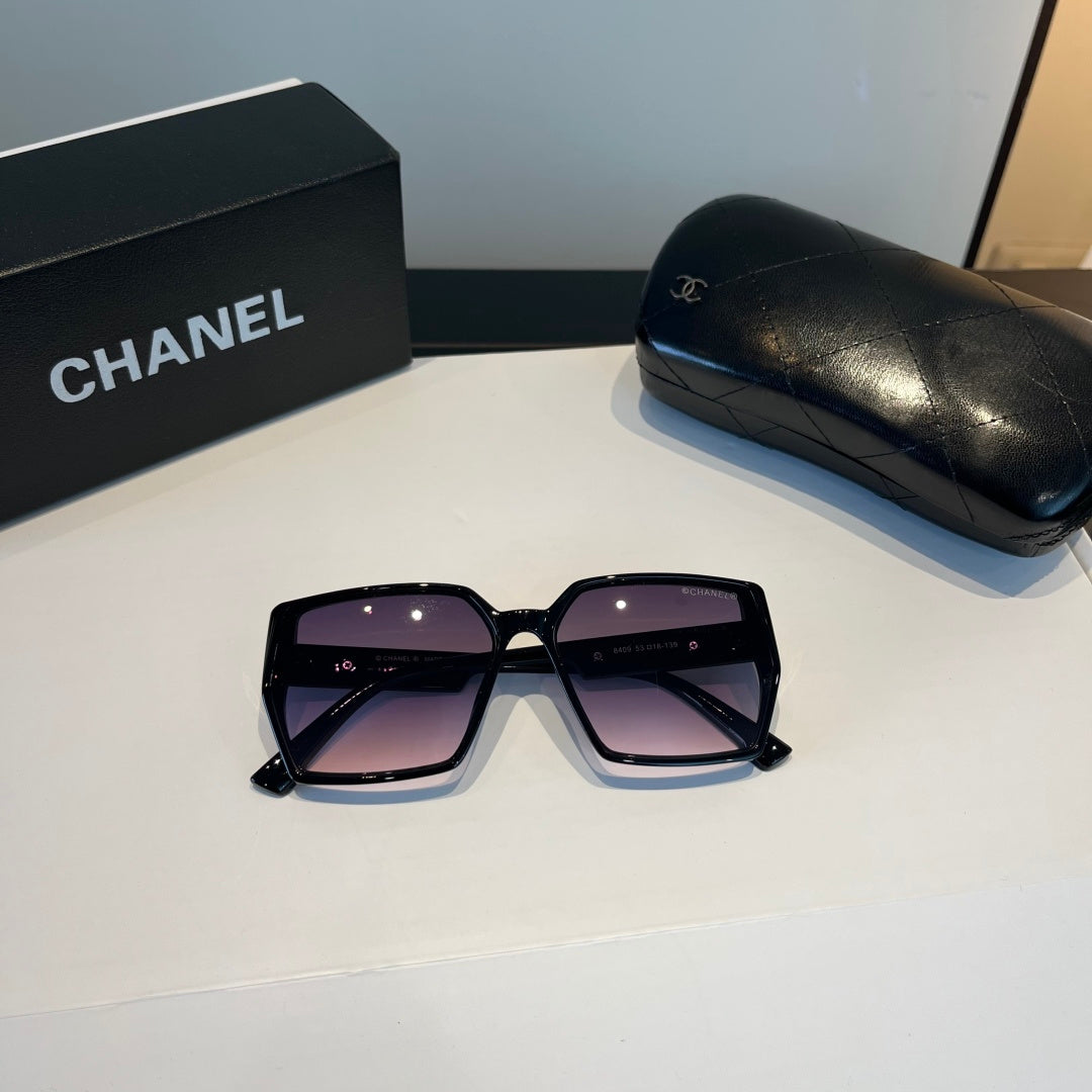 Chanel Fashion Black Lens Sunglasses for Men & Women - 449024 - detail image 10