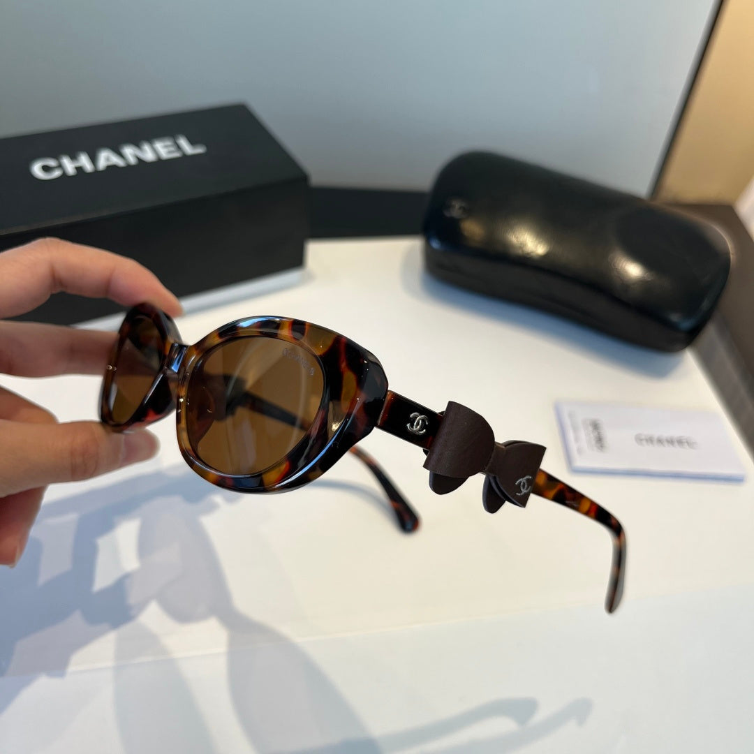 Chanel Cat-Eye Black Lens Sunglasses for Men & Women - 465081 - detail image 4