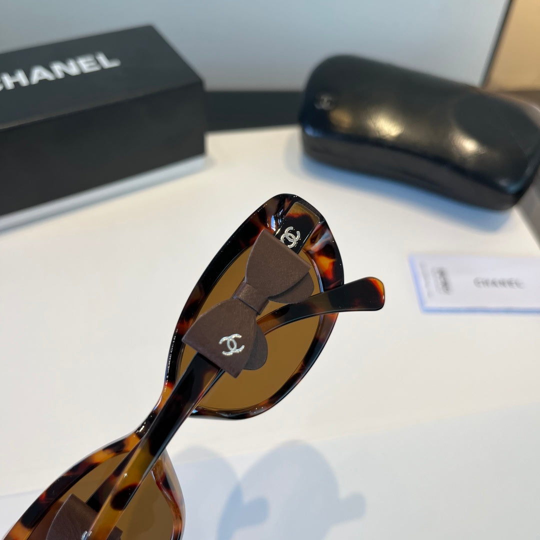 Chanel Cat-Eye Black Lens Sunglasses for Men & Women - 465081 - detail image 8