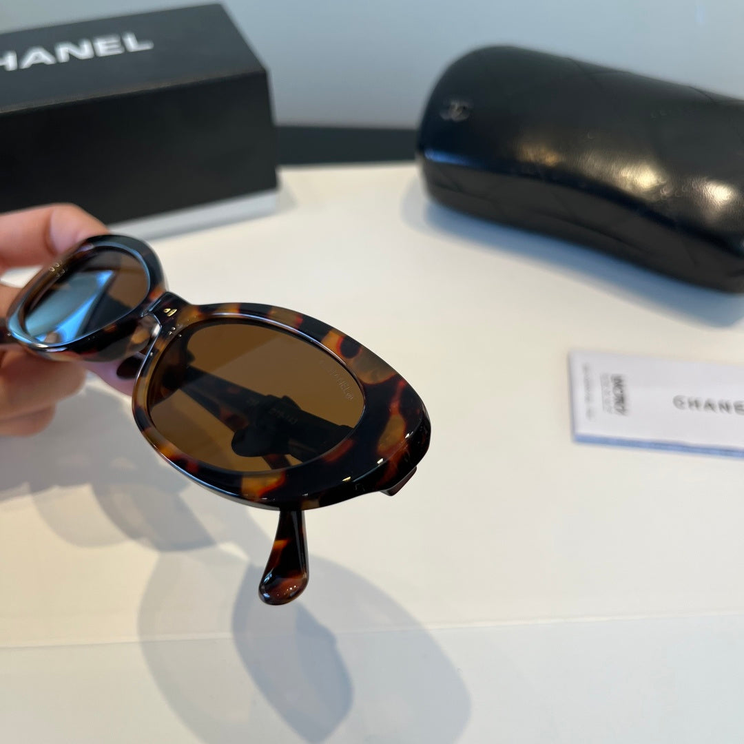 Chanel Cat-Eye Black Lens Sunglasses for Men & Women - 465081 - detail image 9