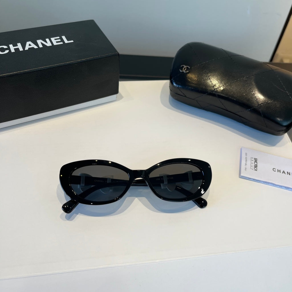 Chanel Cat-Eye Silver Lens Sunglasses for Men & Women - 465082 - detail image 10