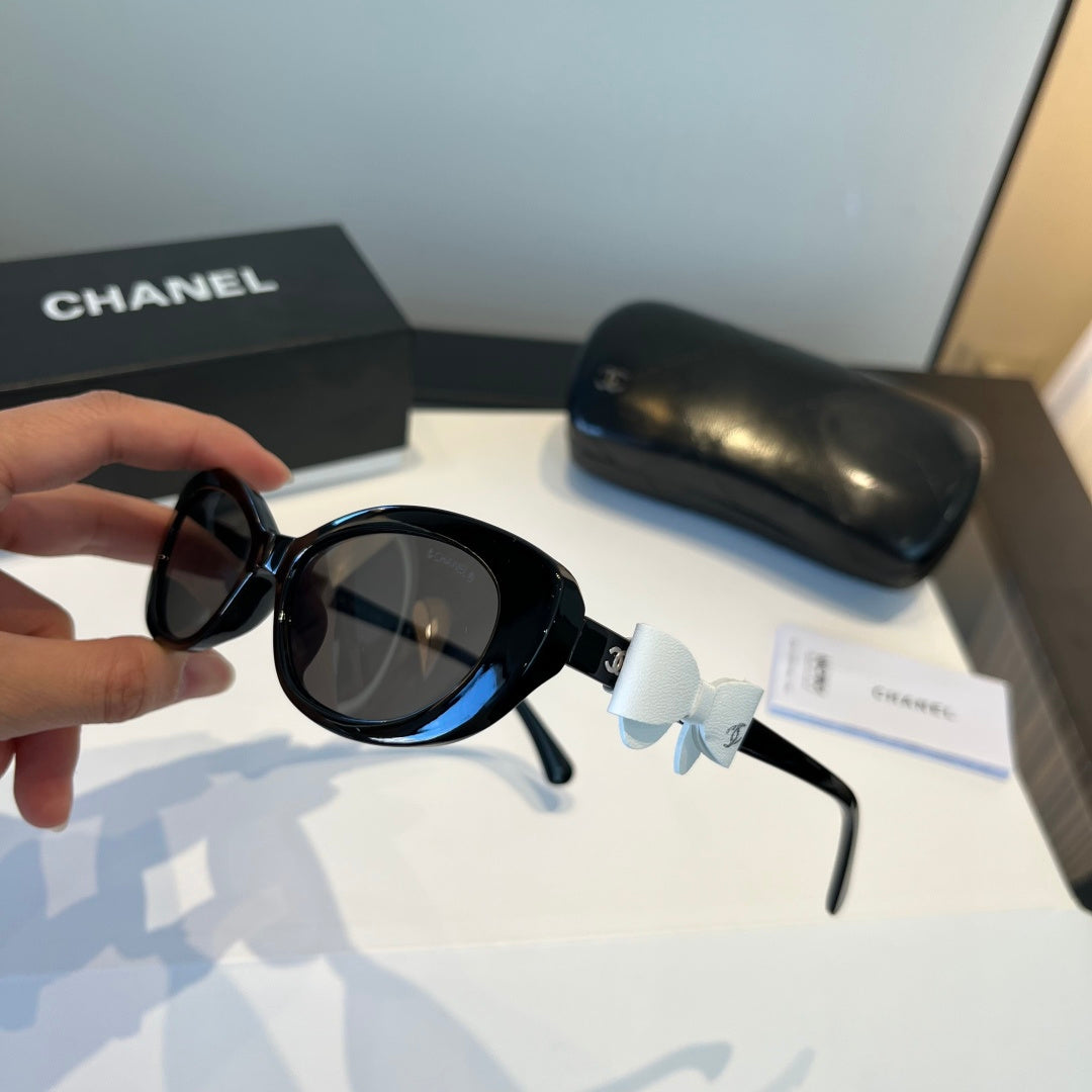 Chanel Cat-Eye Silver Lens Sunglasses for Men & Women - 465082 - detail image 4