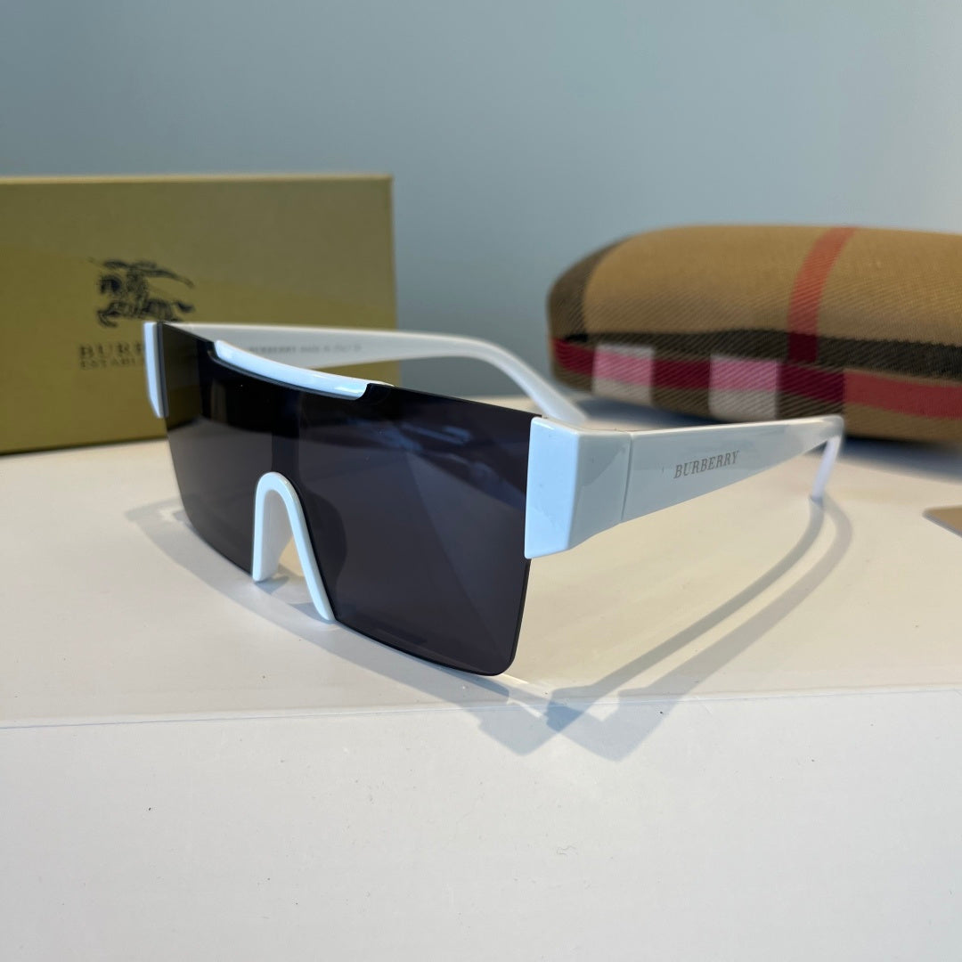 Burberry Fashion Silver Lens Sunglasses for Men & Women - 432472 - detail image 3