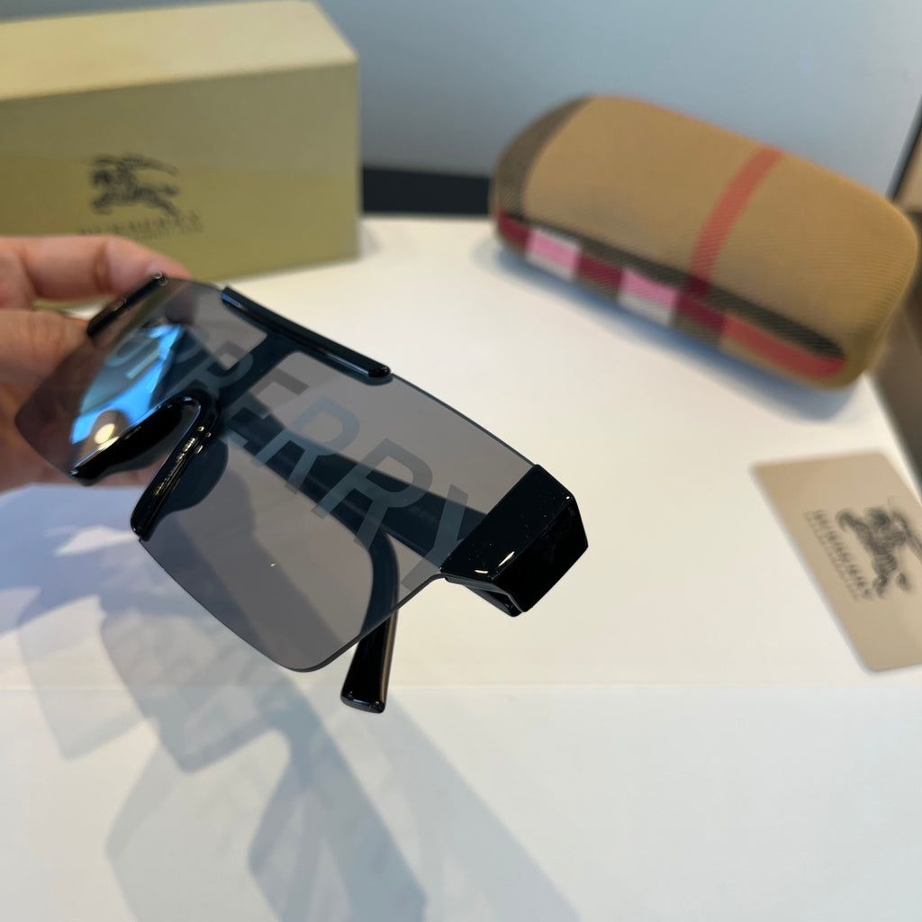 Burberry Fashion Gold Lens Sunglasses for Men & Women - 432473 - detail image 9