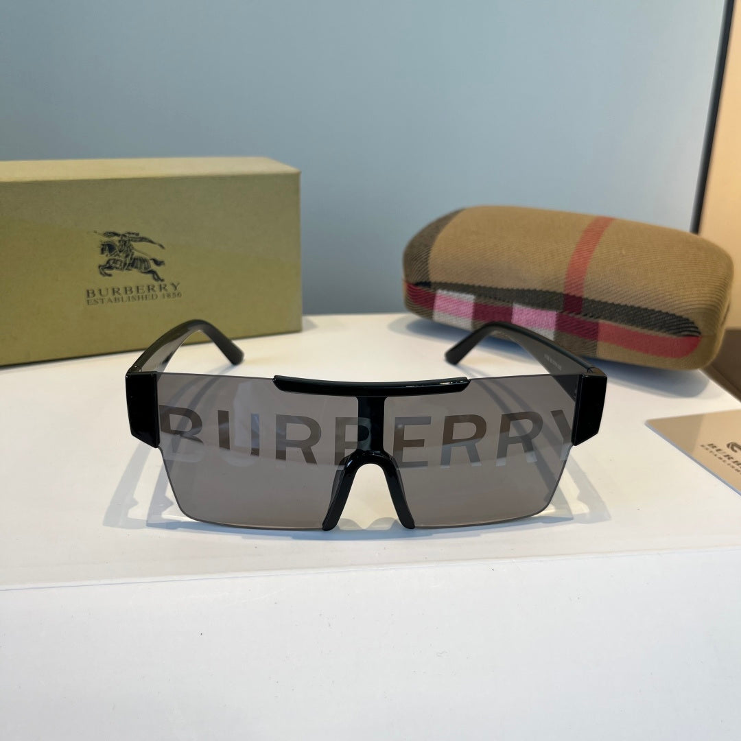 Burberry Fashion Gold Lens Sunglasses for Men & Women - 432473 - detail image 2