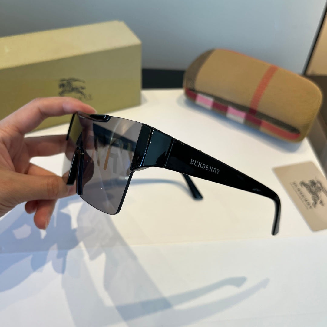 Burberry Fashion Gold Lens Sunglasses for Men & Women - 432473 - detail image 4