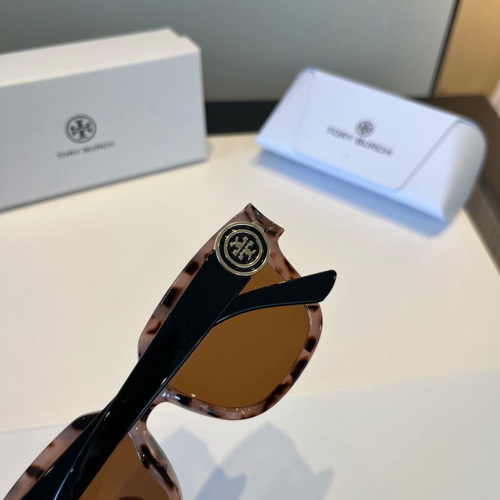 Burberry Fashion Black Lens Sunglasses for Men & Women - 935120 - detail image 8