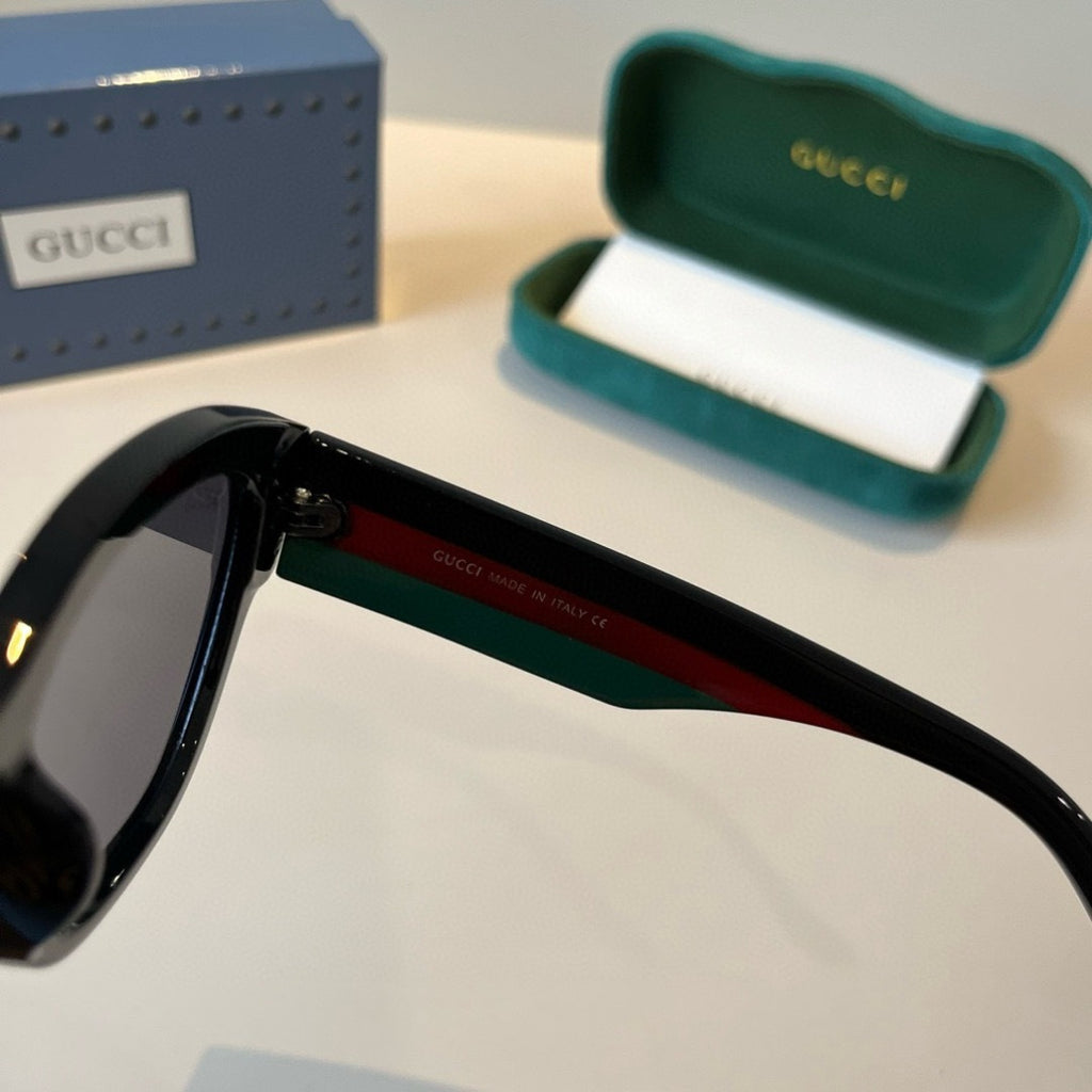 Gucci Oversized Black Lens Sunglasses for Men & Women - 464978 - detail image 8