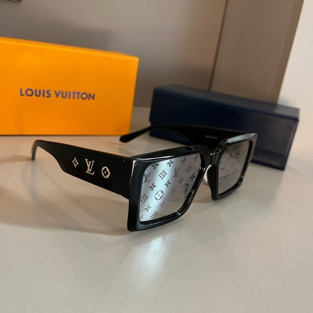 Louis Vuitton Metal Fashion Gold Lens Sunglasses for Men & Women - 431139