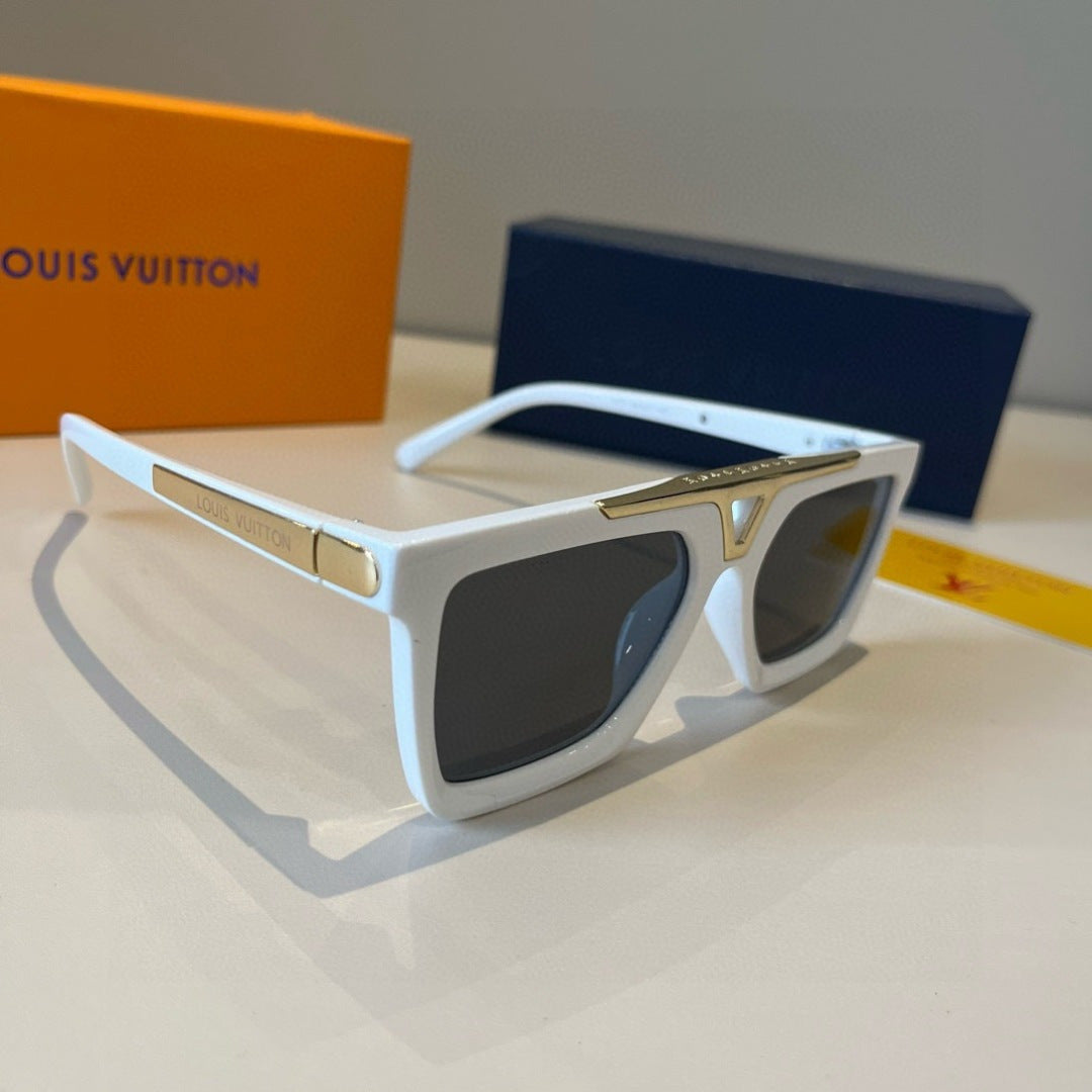 Louis Vuitton Fashion Silver Lens Sunglasses for Men